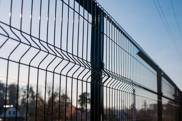 Steel Wire Fence Installation